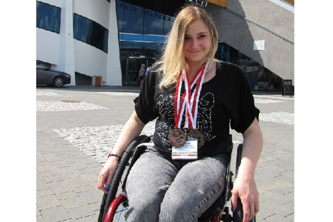 Małgorzata Grzegrzółka z mistrzowskimi medalami