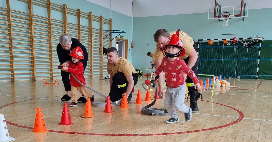 Mali bohaterowie na start. Strażackie emocje najmłodszych w Puznówce