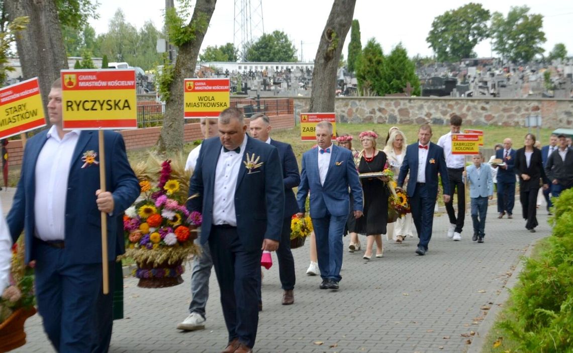 Miastków Kościelny podziękował za tegoroczne plony Miastków Kościelny podziękował za tegoroczne plony