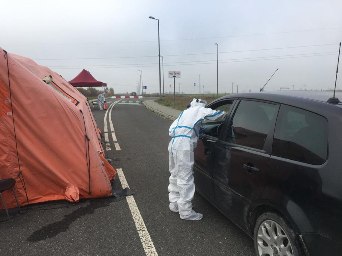 Mobilny punkt pobrań zamknięty. Zero chętnych