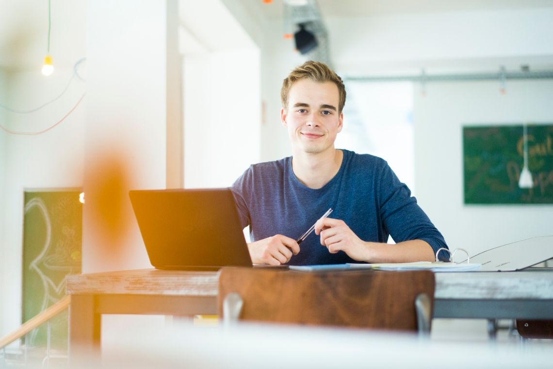 Najlepsze studia podyplomowe 2026 – jakie propozycje warto wybrać po studiach humanistycznych? Najlepsze studia podyplomowe 2026 – jakie propozycje warto wybrać po studiach humanistycznych?