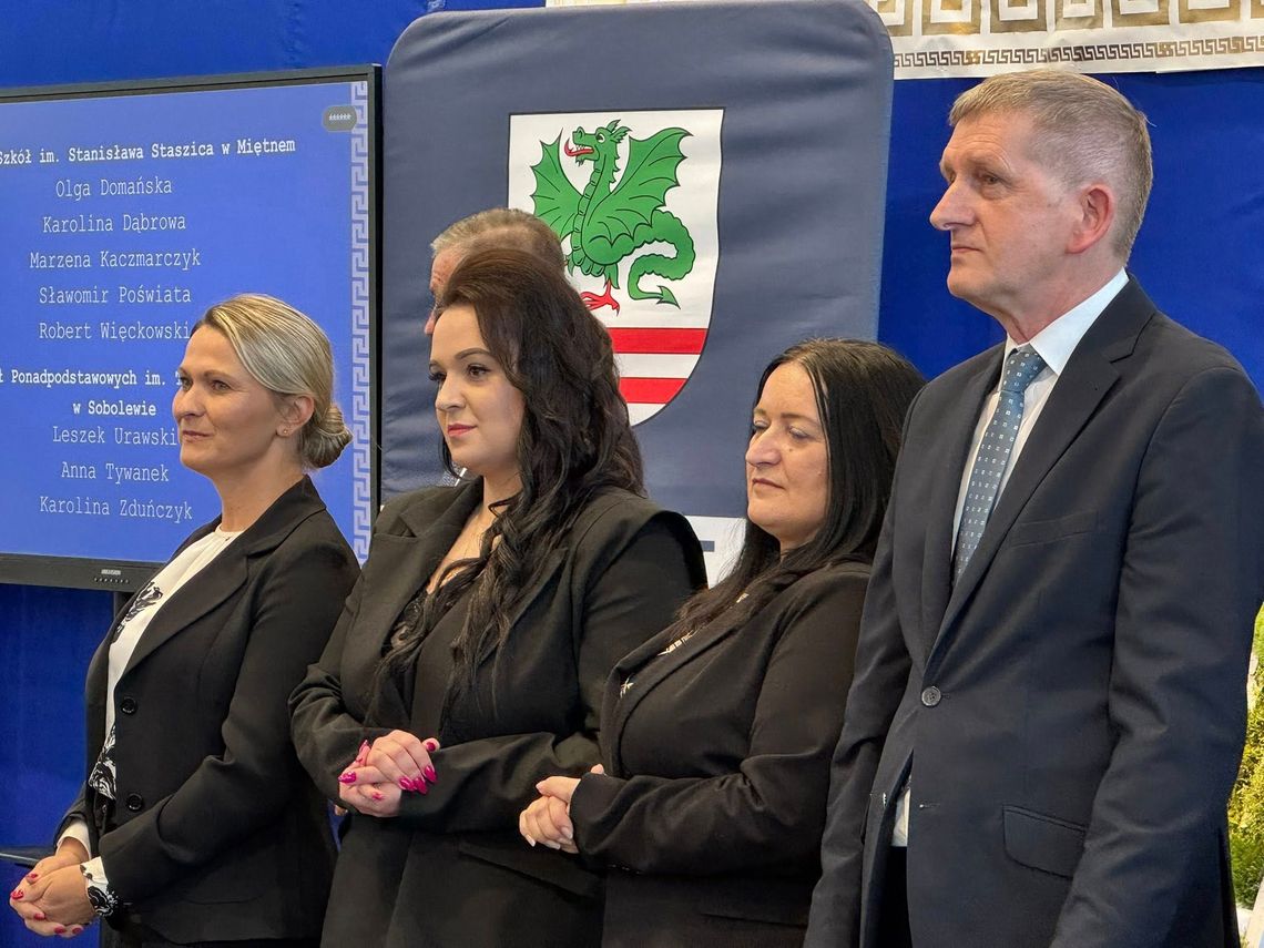 Nauczyciele powiatowych szkół świętowali w Żelechowie