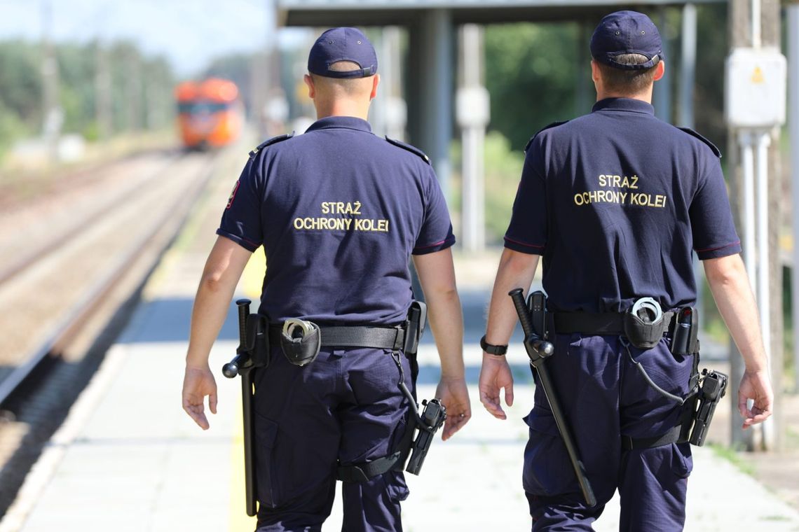 Nie chcieli podać danych, byli agresywni. SOK zatrzymała parę na stacji kolejowej