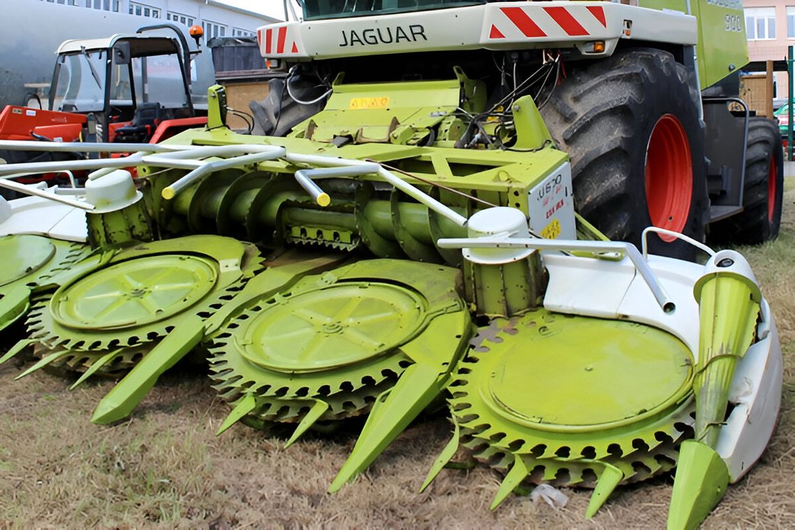 Nietrzeźwi za kółkiem – jeden wjechał w audi, drugi w słup kombajnem