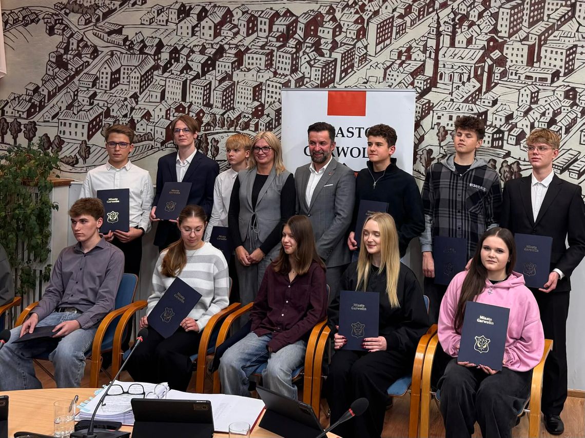 Nowa Młodzieżowa Rada Miasta w Garwolinie Nowa Młodzieżowa Rada Miasta w Garwolinie