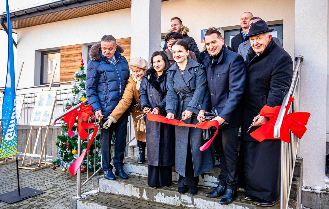 Nowa przestrzeń dla mieszkańców. Uroczyście otwarto świetlicę wiejską w Nowym Pilczynie
