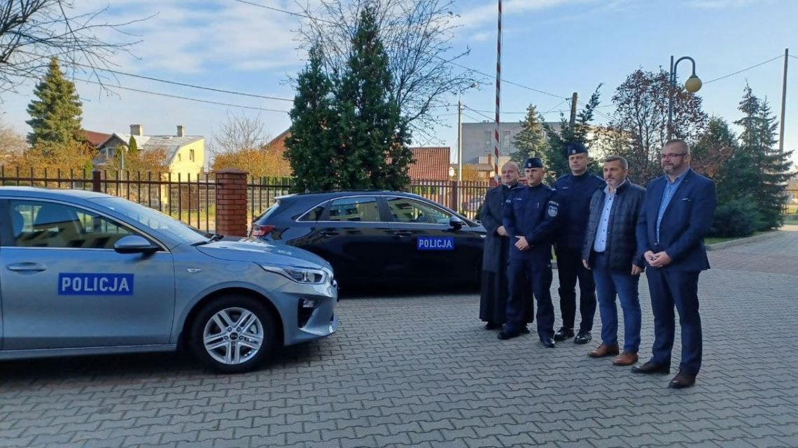 Nowe nieoznakowane radiowozy garwolińskiej Policji