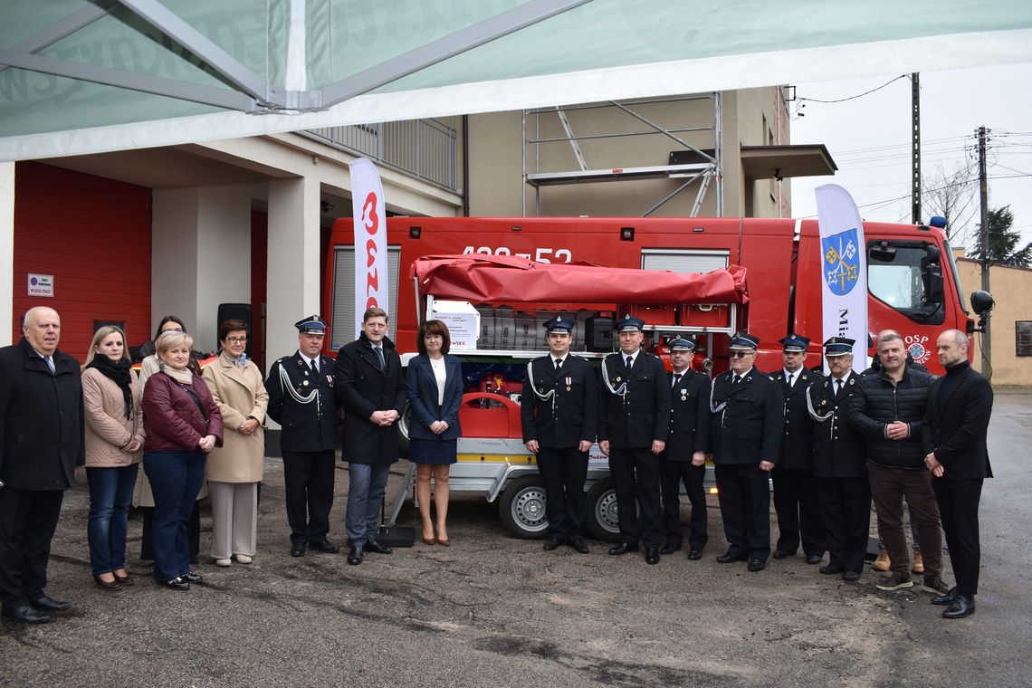 Nowy sprzęt dla OSP w Łaskarzewie. Wzmocnienie bezpieczeństwa mieszkańców Nowy sprzęt dla OSP w Łaskarzewie. Wzmocnienie bezpieczeństwa mieszkańców