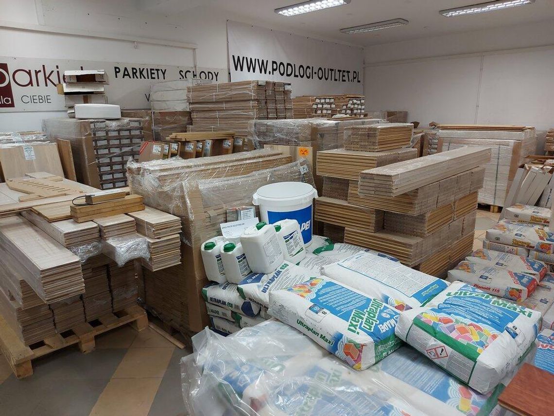 Od deski do parkietu — jak dobrać podłogę w ofercie outletowej