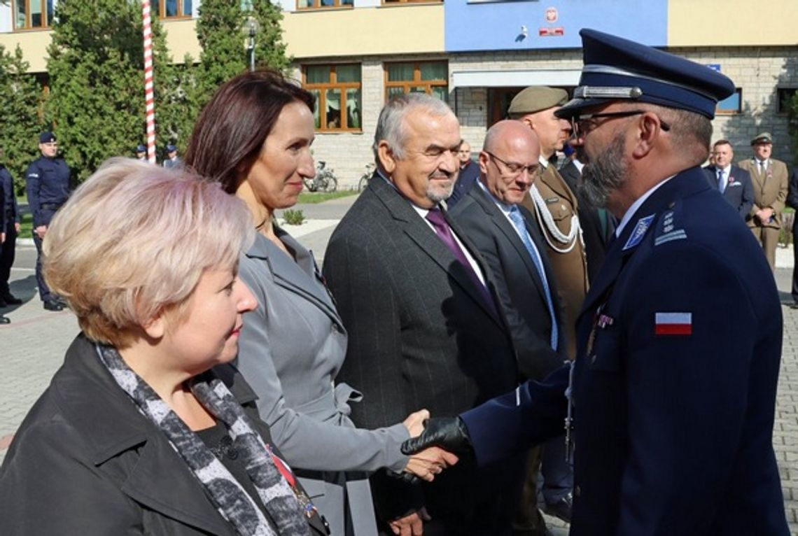 Odznaczenia dla policjantów i samorządowców