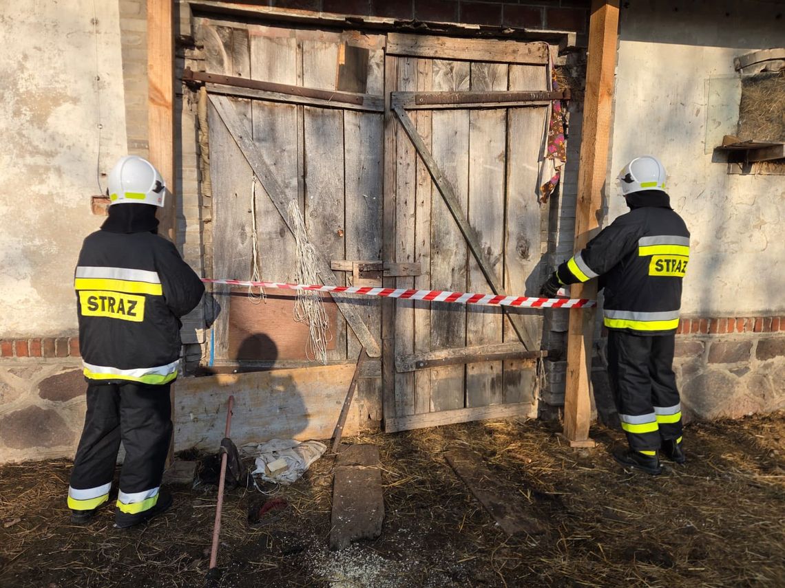 Pęknięty strop w Brzegach. Interweniowały służby ratunkowe Pęknięty strop w Brzegach. Interweniowały służby ratunkowe