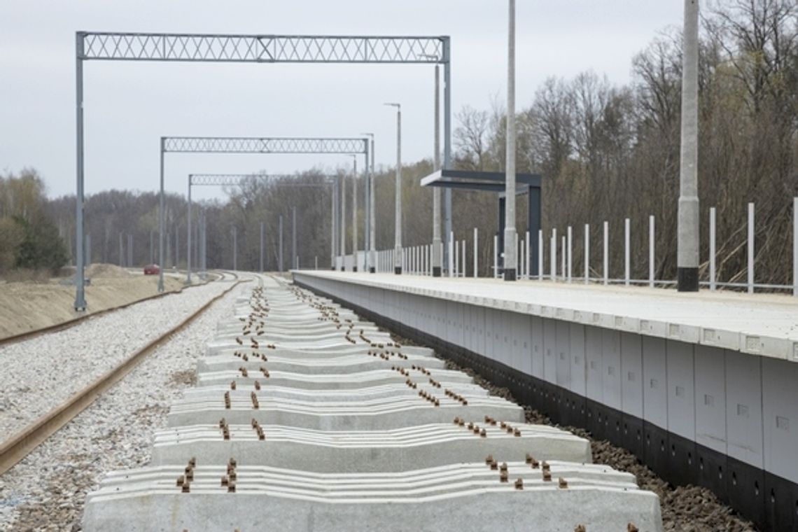 Pilawa-Otwock w grudniu. We wrześniu po jednym torze