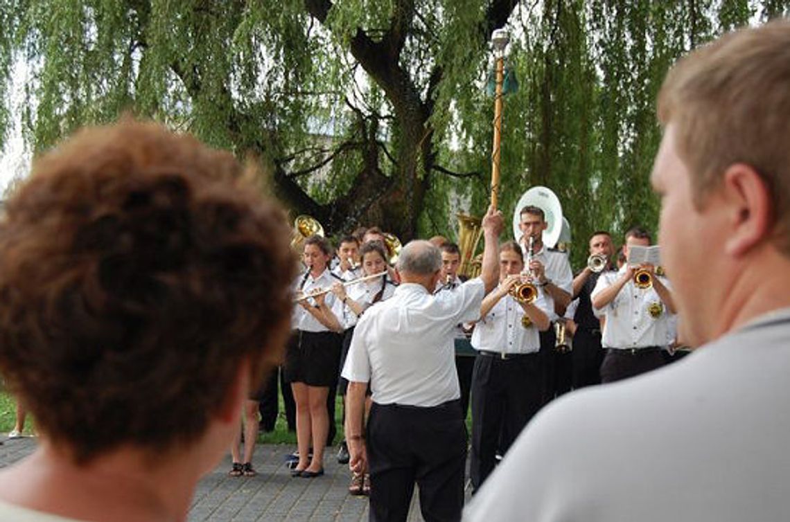 Pilawskie popołudnie z muzyką i burzą w tle