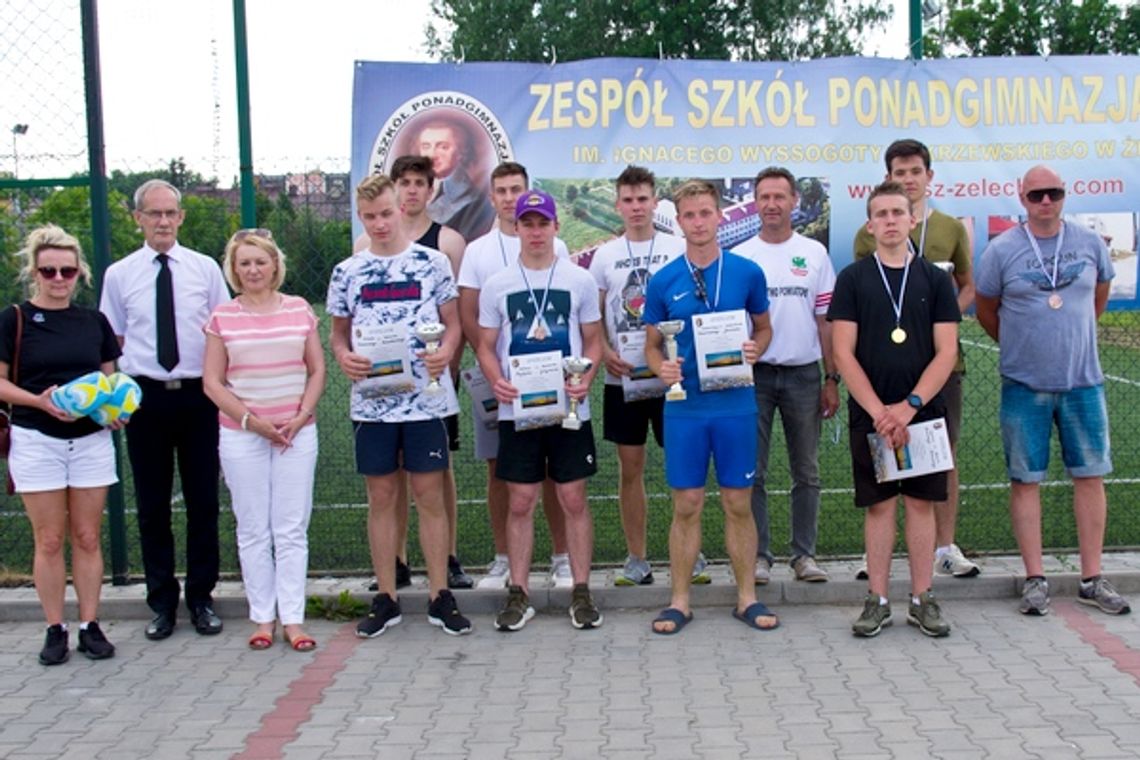 Podwójne medale Dwójki w plażówce