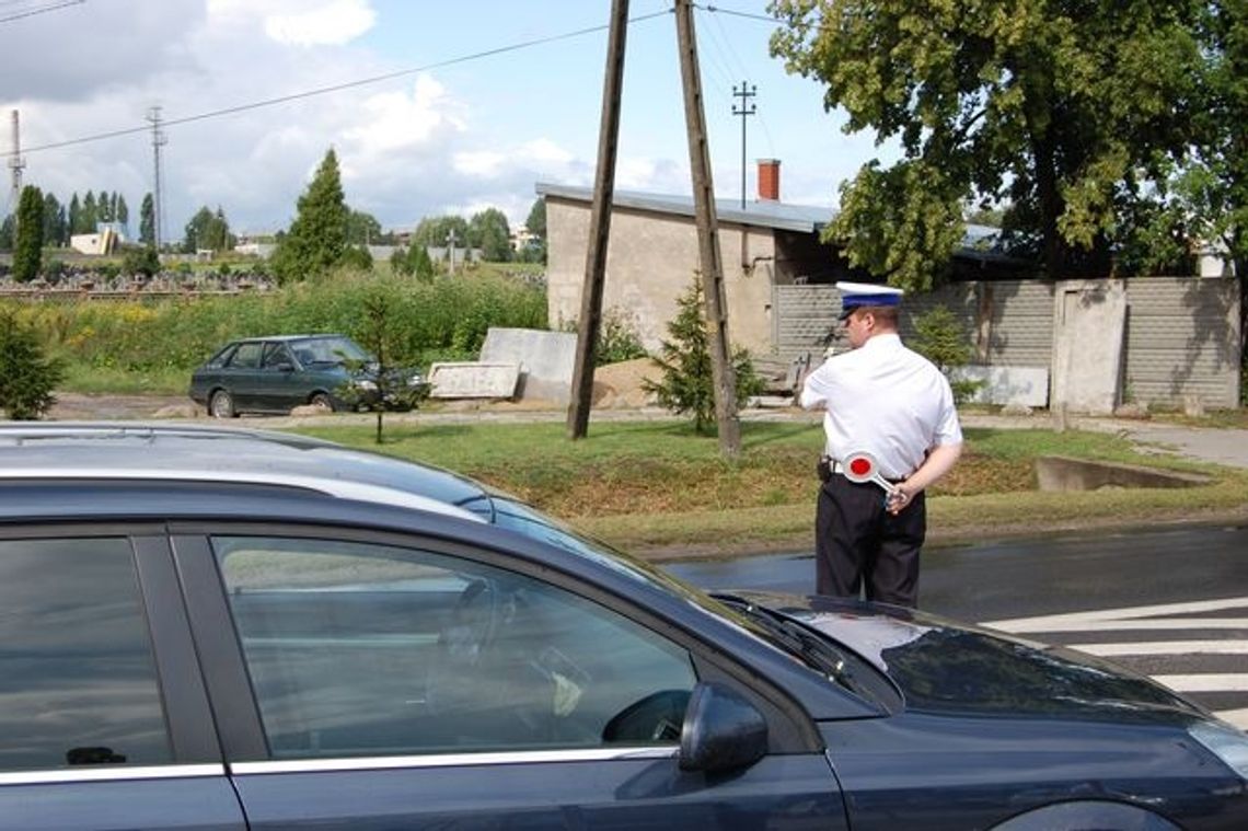 Policja przed pierwszym dzwonkiem