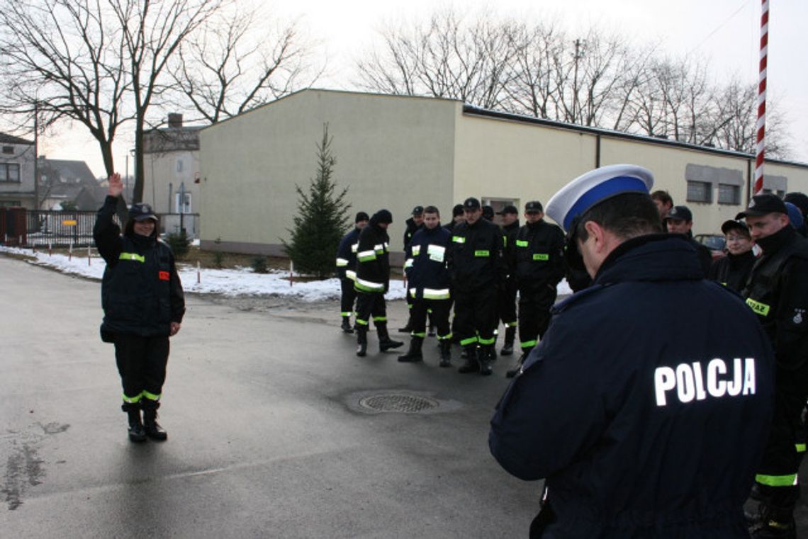 Policjanci szkolili strażaków