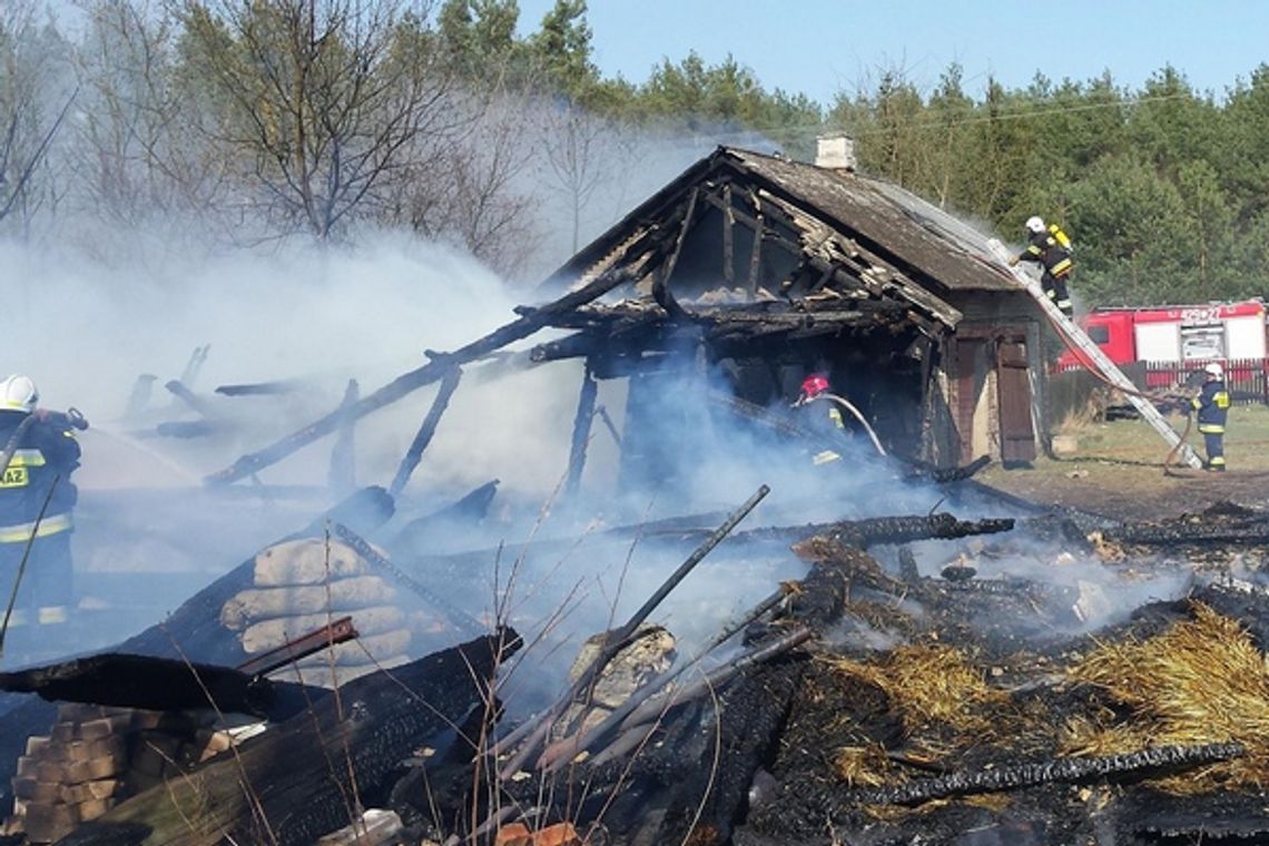 Pożar budynków gospodarczych w gm. Wilga