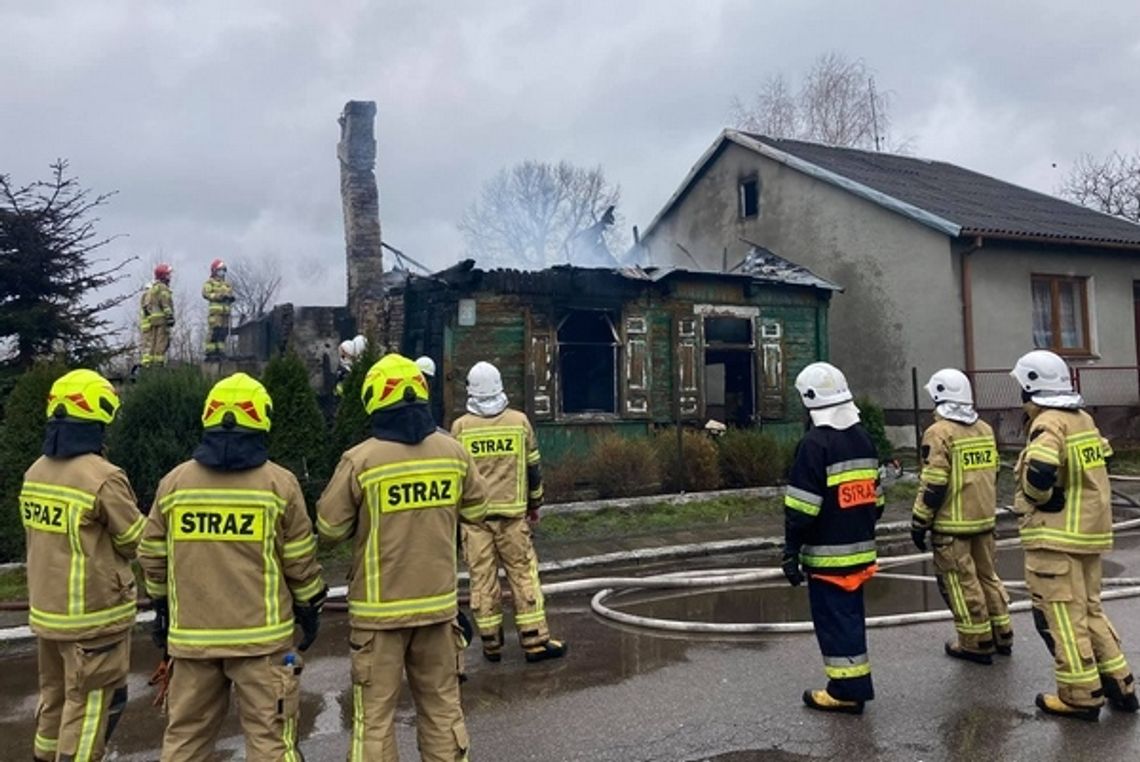 Pożar pustostanu w Parysowie