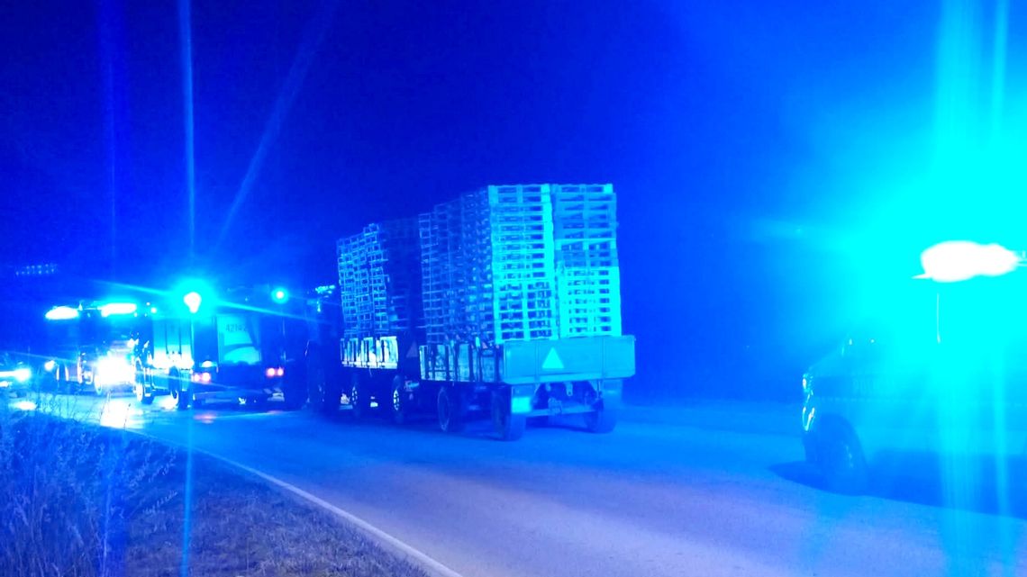 Pożar w ciągniku przewożącym palety