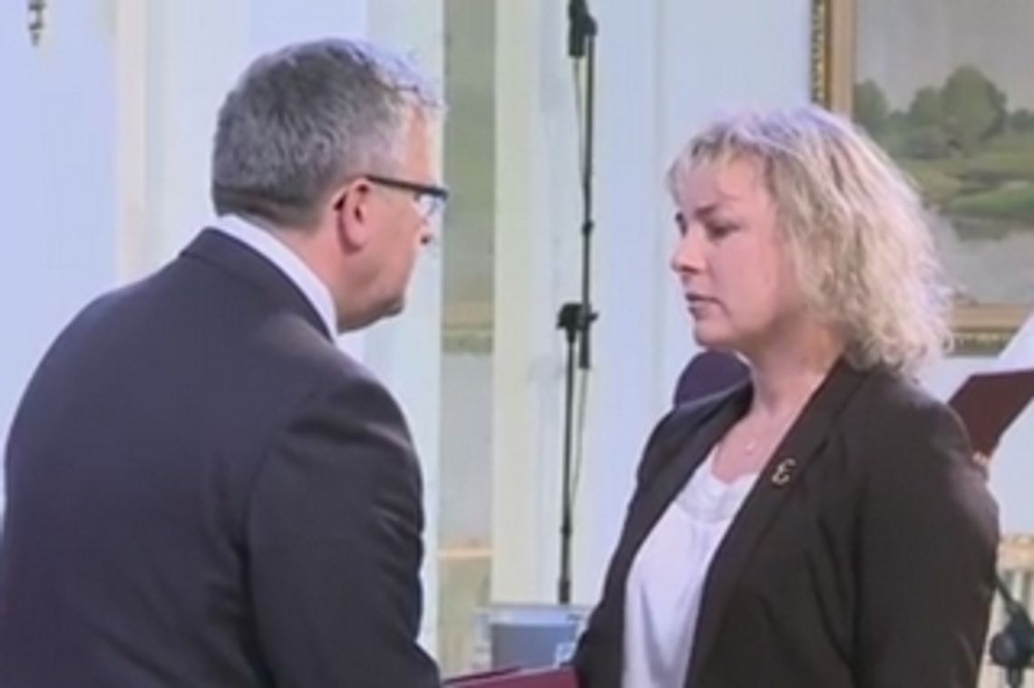 Prezydent odznaczył rodzinę z gm. Łaskarzew (video) Prezydent odznaczył rodzinę z gm. Łaskarzew (video)