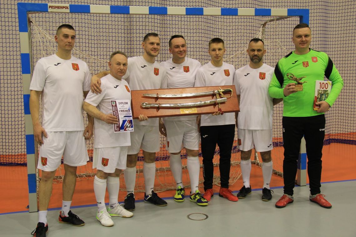 Samorządowcy Maciejowic najlepsi w futsalu