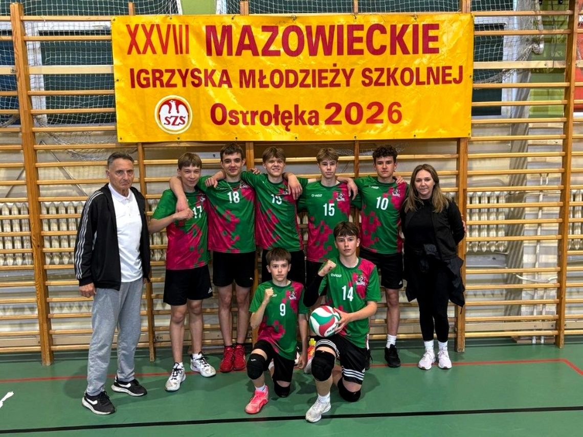 Siatkarze z Dwójki czwartą drużyną na Mazowszu