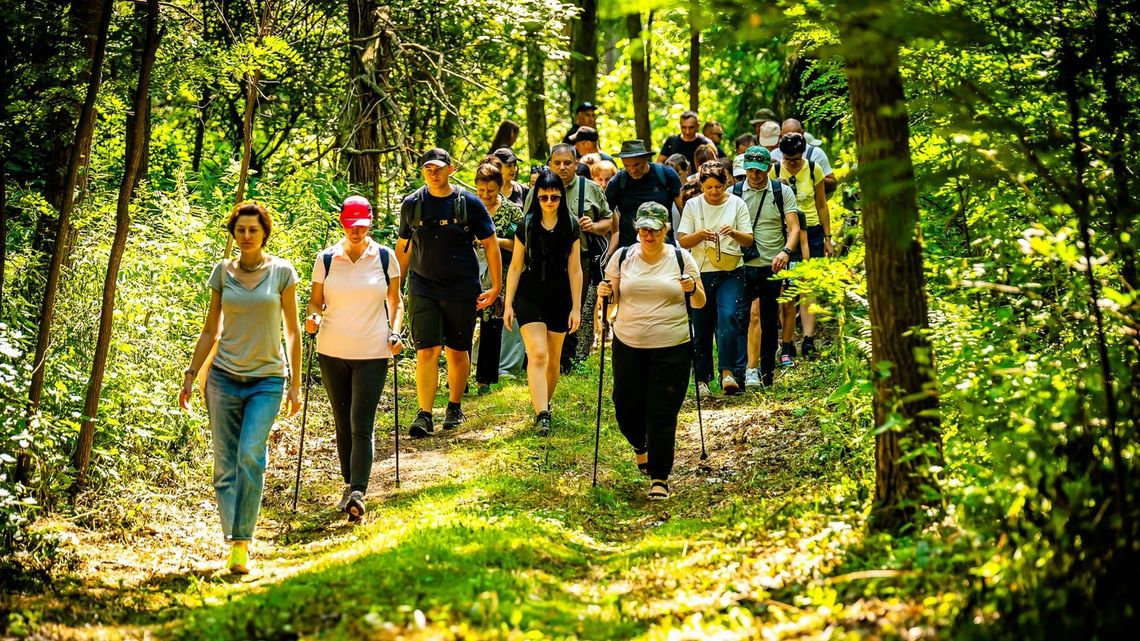 Spacer z historią i przyrodą wokół Wanat