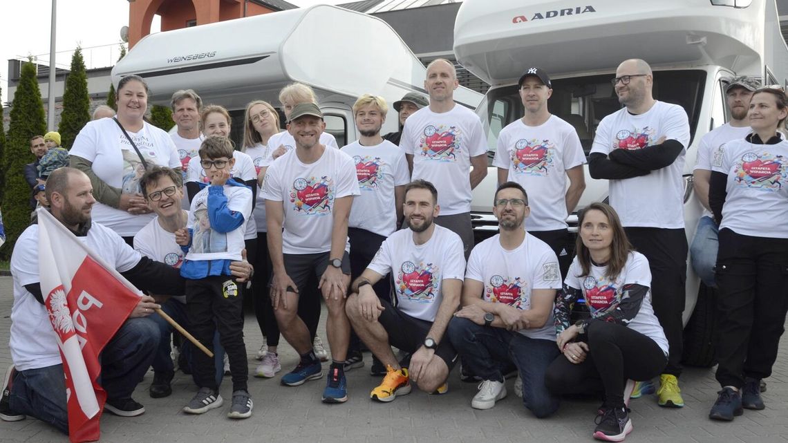 Sztafeta z Pilawy ruszyła do Rzymu. 1800 kilometrów w szczytnym celu