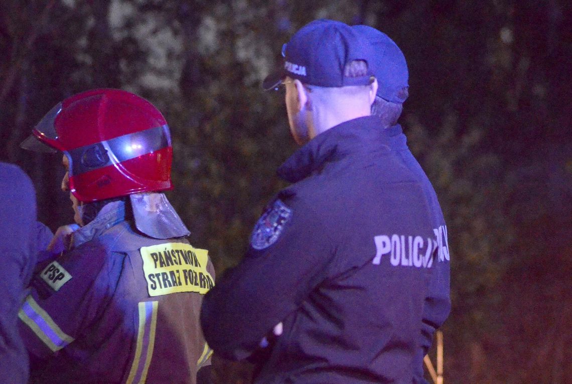Tajemniczy obiekt spadł do lasu pod Garwolinem. Policja sprawdziła zgłoszenie