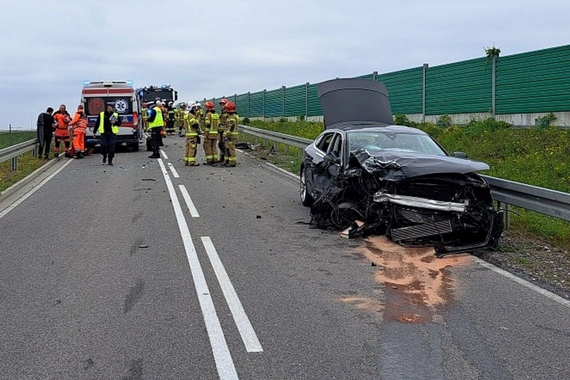 Tragedia przy S17. Nie żyje młoda kobieta