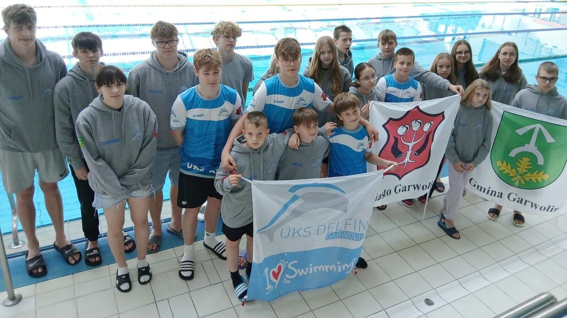 Trzy medale Delfina na Warszawiance