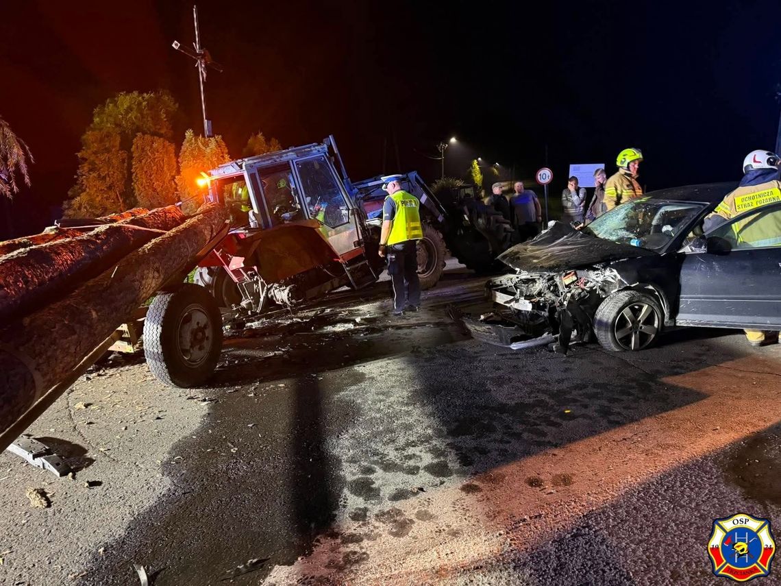 Trzy promile za kierownicą audi. Zderzył się z ciągnikiem w Nowym Żabieńcu