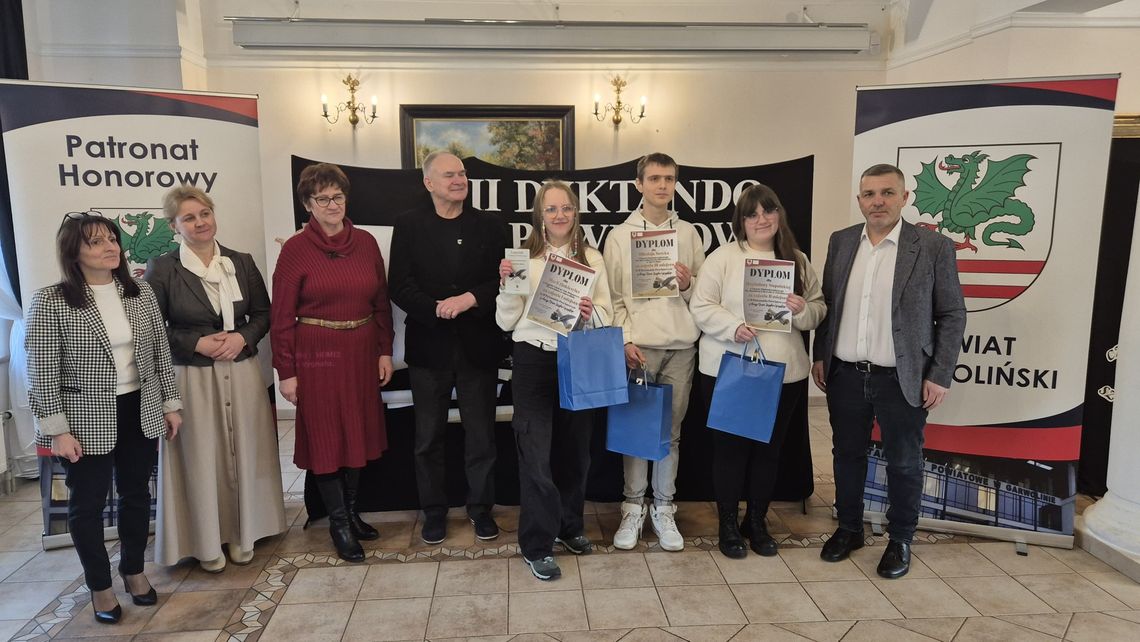 Uczennica Ekonomika Mistrzem Ortografii Powiatu Garwolińskiego 2026