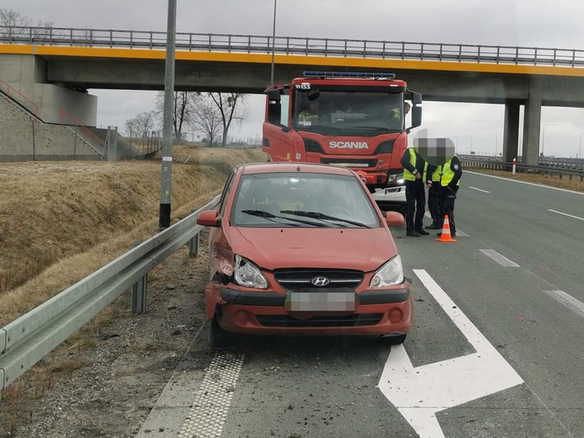 Ukrainka zasnęła na S17. Wypadek na ekspresówce