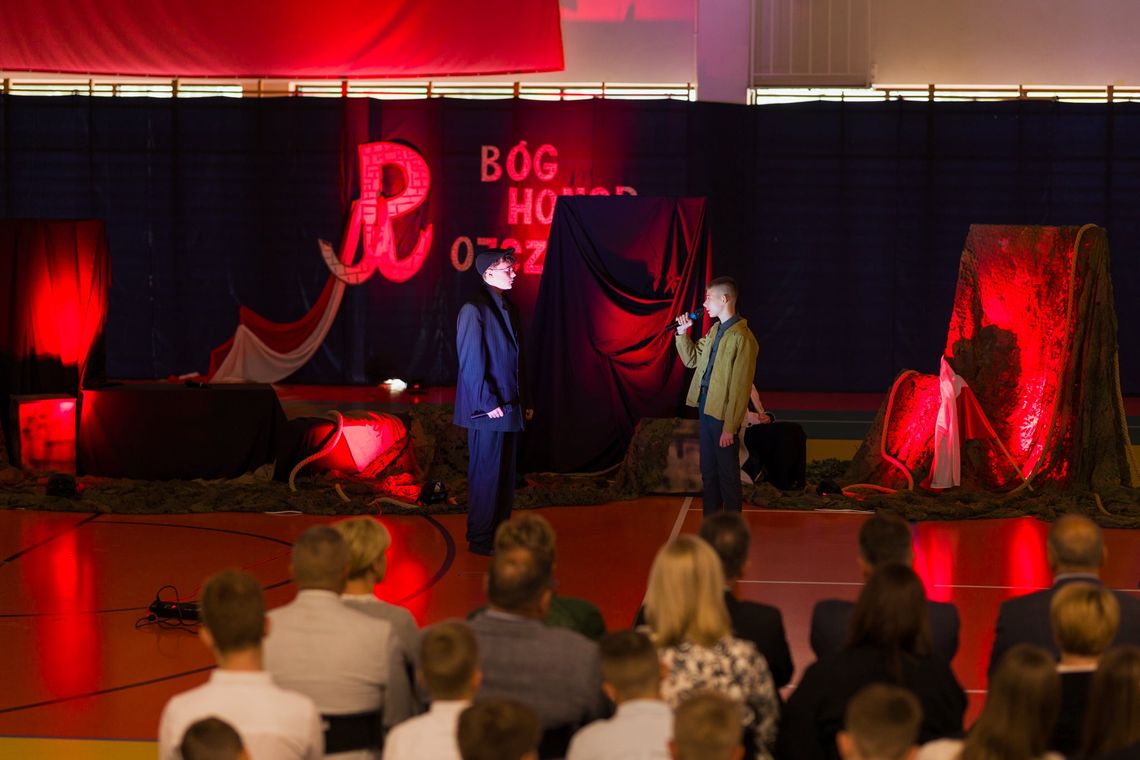 W hołdzie patronowi i bohaterom – wzruszająca akademia w Górznie