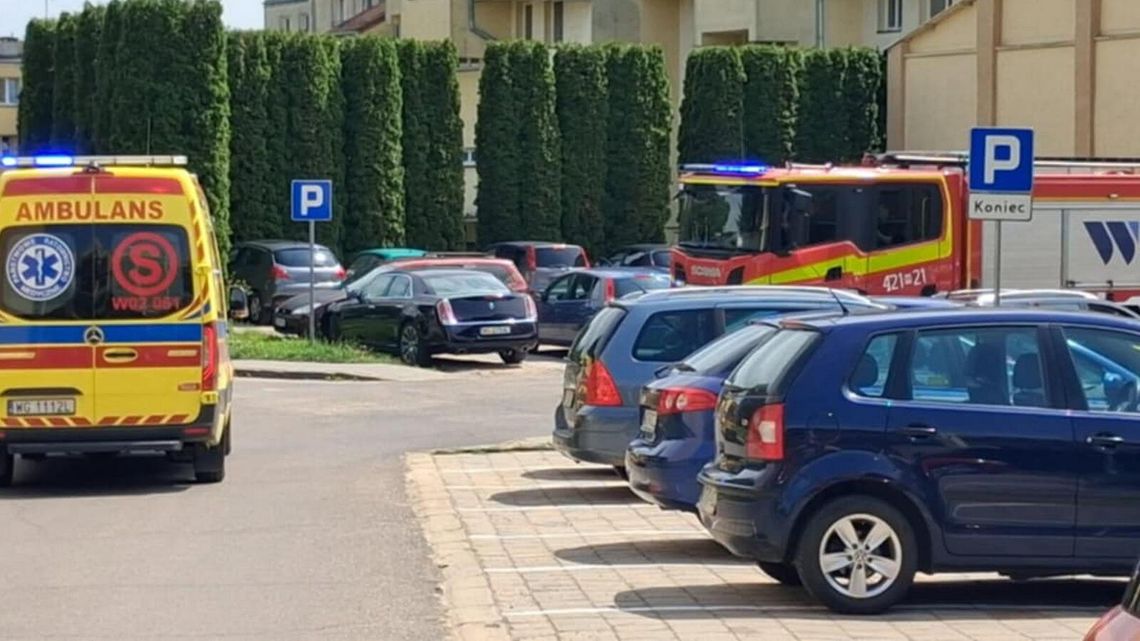 Wołał o pomoc z zamkniętego mieszkania