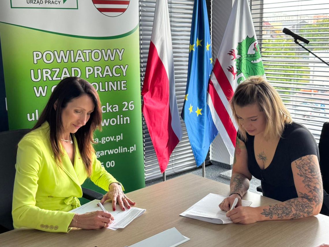 Wsparcie dla biznesu i szkoleń w Garwolinie – podpisano 38 umów