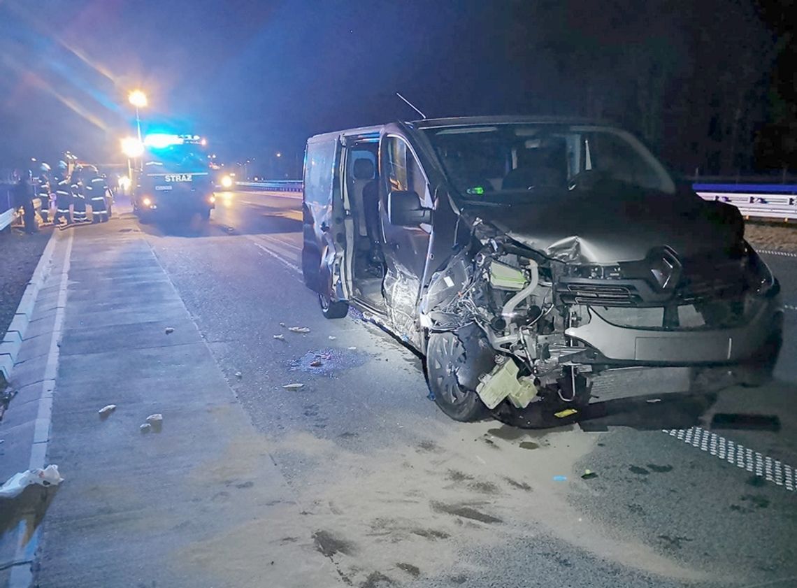 Wypadek busa z Ukraińcami na S17