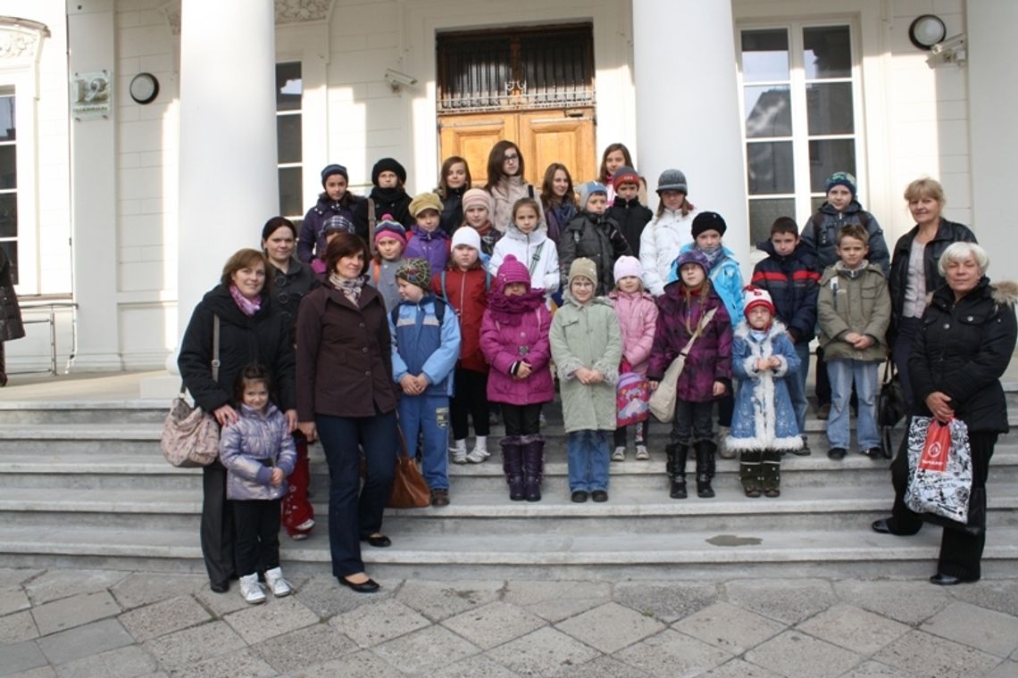 Wystawa, muzyka Chopina i teatr