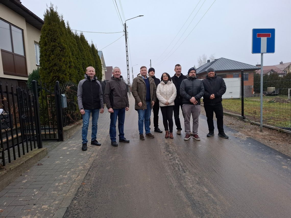 Zakończono przebudowę 13 odcinków dróg w gminie Żelechów Zakończono przebudowę 13 odcinków dróg w gminie Żelechów