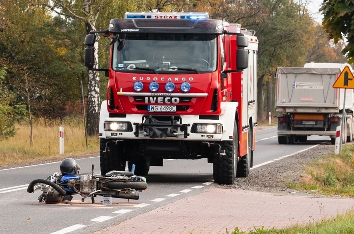 Zderzenie skutera z ciężarówką