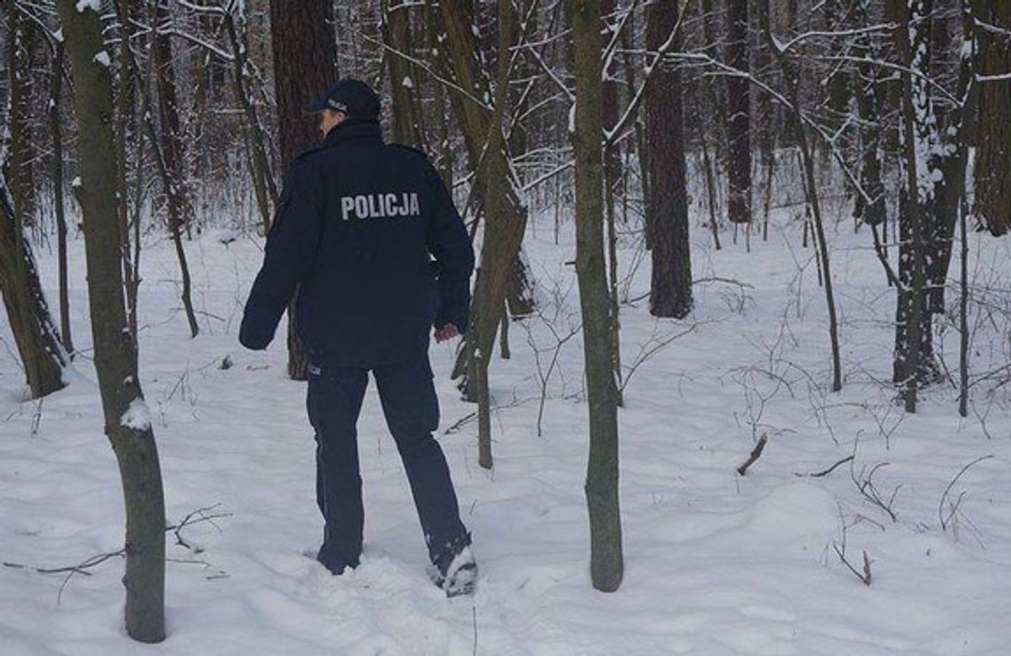 Zdezorientowany zadzwonił na 112. Pomogli mu policjanci