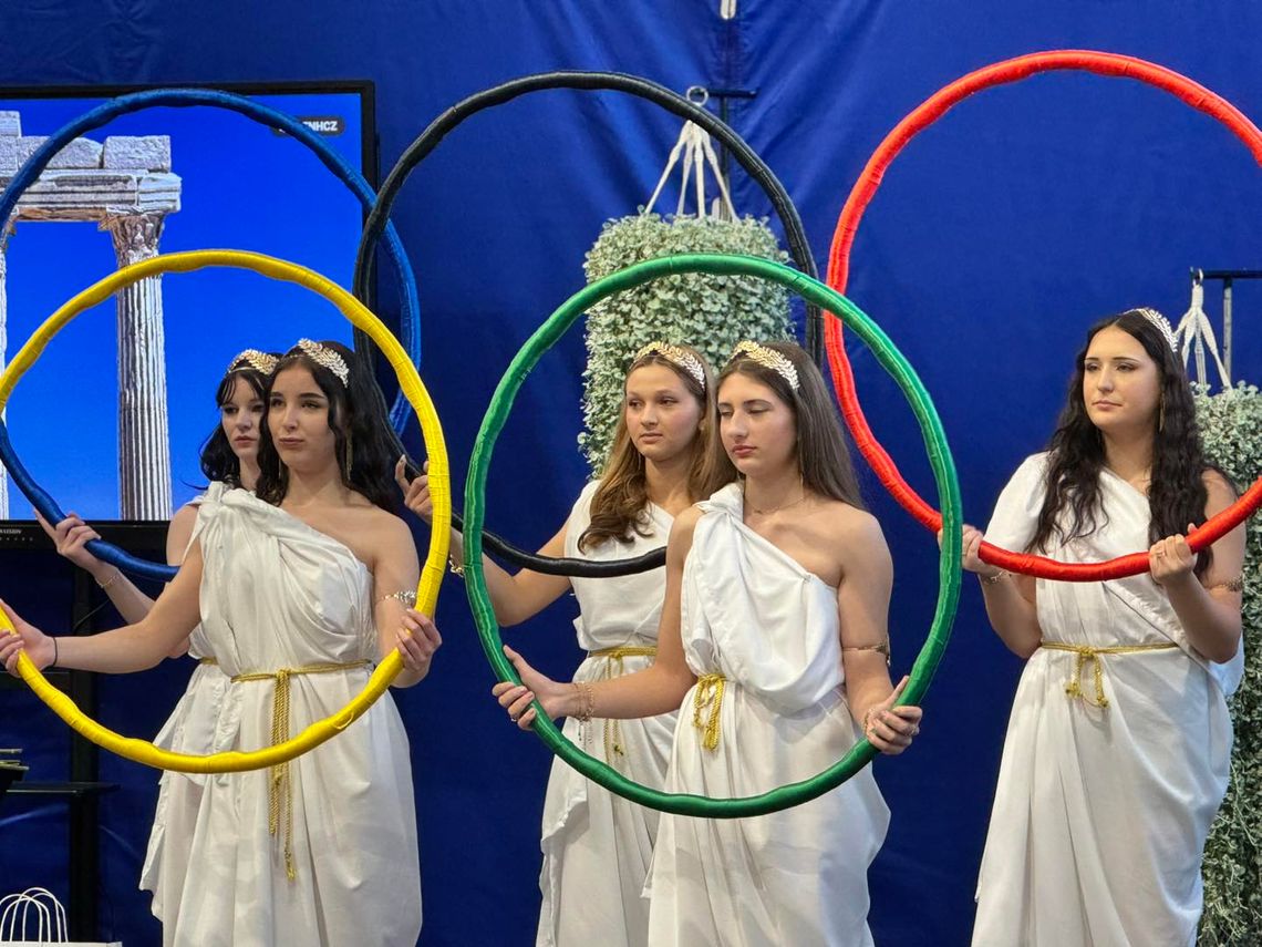 Żelechów: Hala za 17 mln zł otwarta Żelechów: Hala za 17 mln zł otwarta