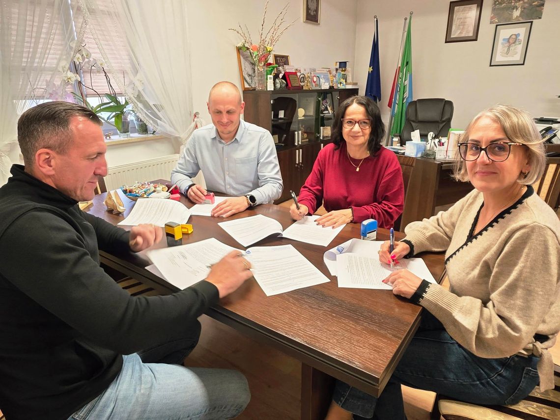 Żelechów inwestuje w agregaty prądotwórcze. Zabezpieczą urząd i stacje uzdatniania wody Żelechów inwestuje w agregaty prądotwórcze. Zabezpieczą urząd i stacje uzdatniania wody