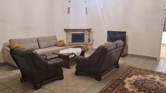 Mieszkanie 90 m2 do wynajęcia w Miętnem