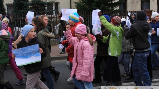 To nie krasnoludki palą śmieci