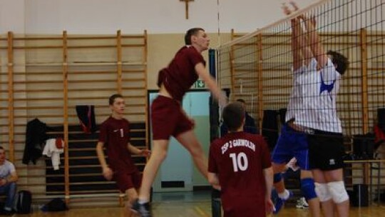 Turniej niepodległości: Dwójka góra