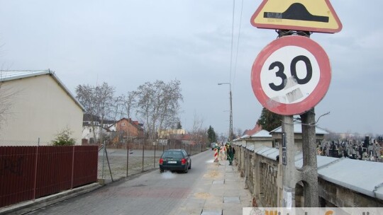 Przedświąteczny remont chodnika