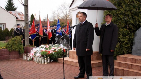 Pamiątkowa tablica odsłonięta w Górznie