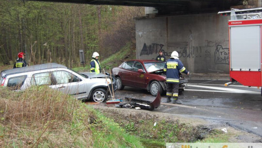 Wypadek na 17. Poważne utrudnienia